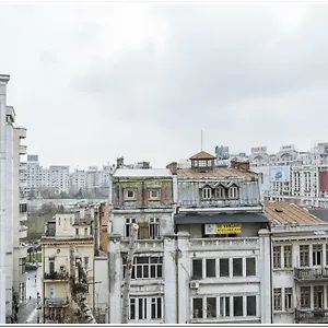 Spacious, Lovely, Bright In The Old Town Bucarest